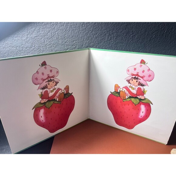 Vintage Records Strawberry Shortcake's Touch Your Toes, Touch Your Nose (Used) - Picture 5 of 5